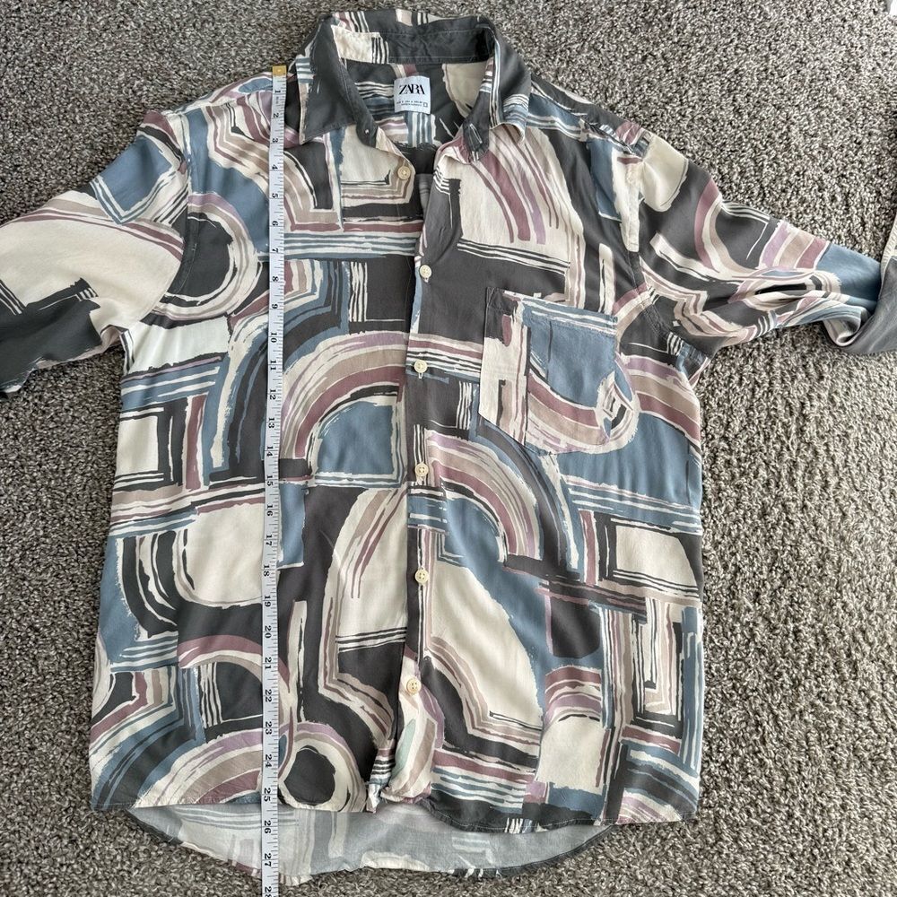 ZARA | Abstract Patterned Button Down Blouse - Size Small - Picture 10 of 11